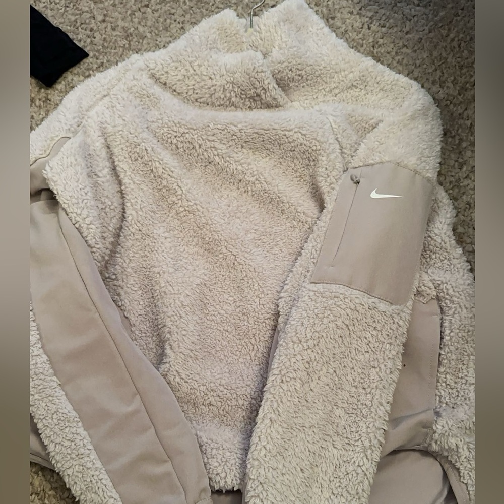 Nike Fleece pullover